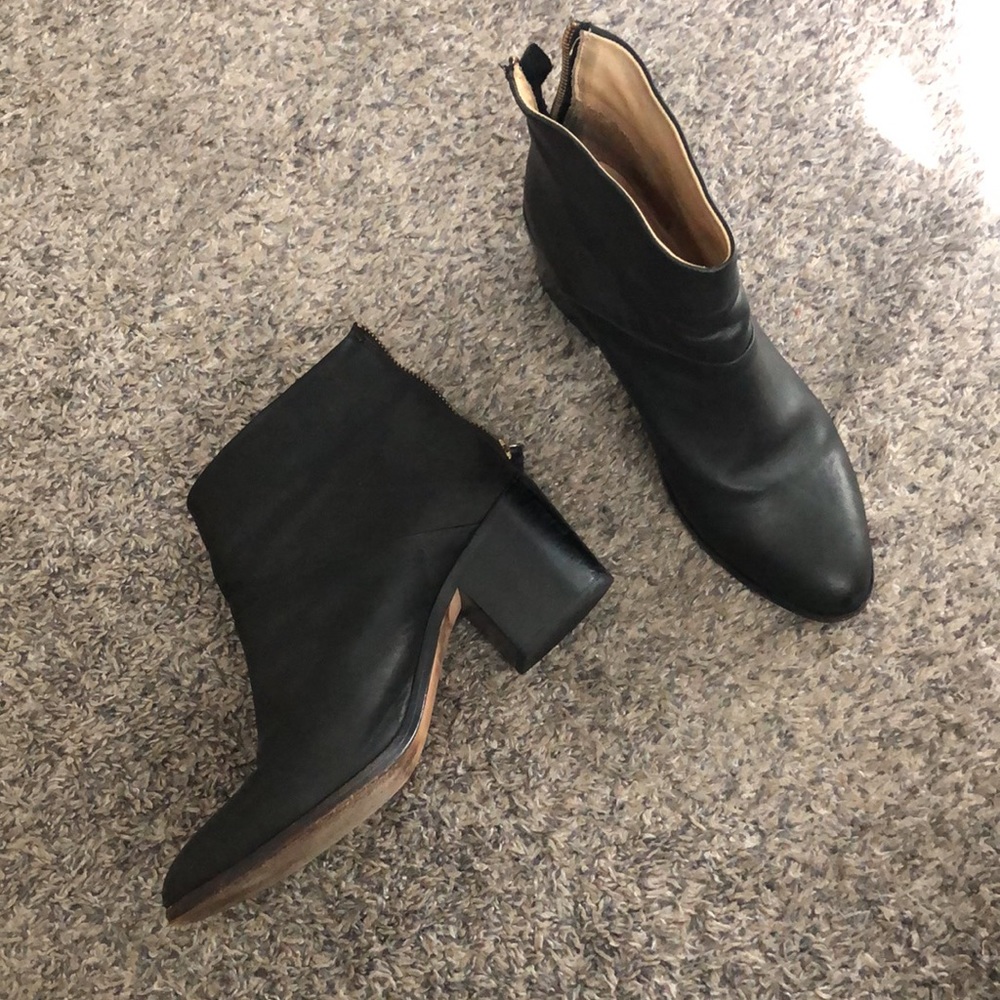 Leather Chelsea Boots